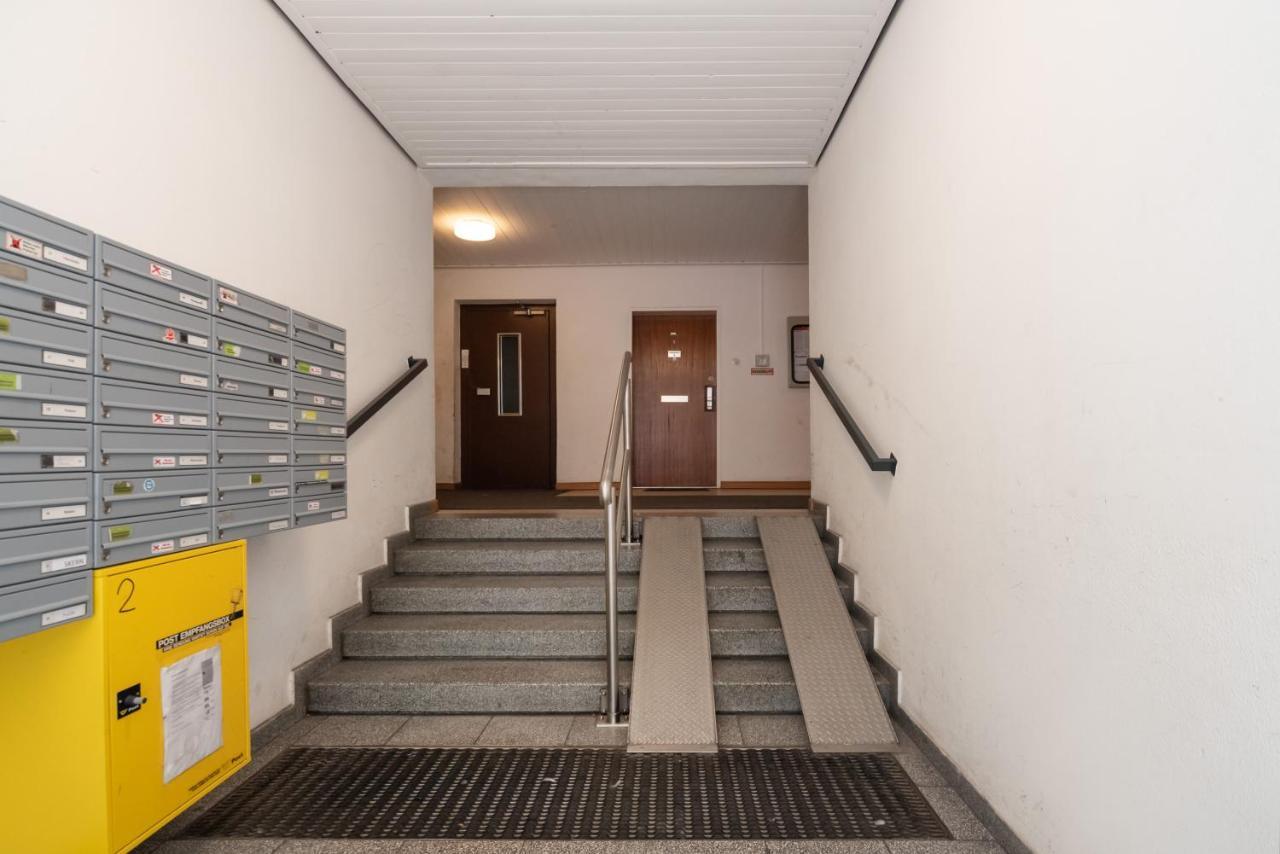 Helles, Neues Dg Apartment Mit Blick Zum Donauturm Wenen Buitenkant foto